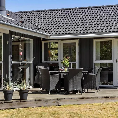 Semesterbostad Tv1663-albaek-solbaervej-7 Ålbæk